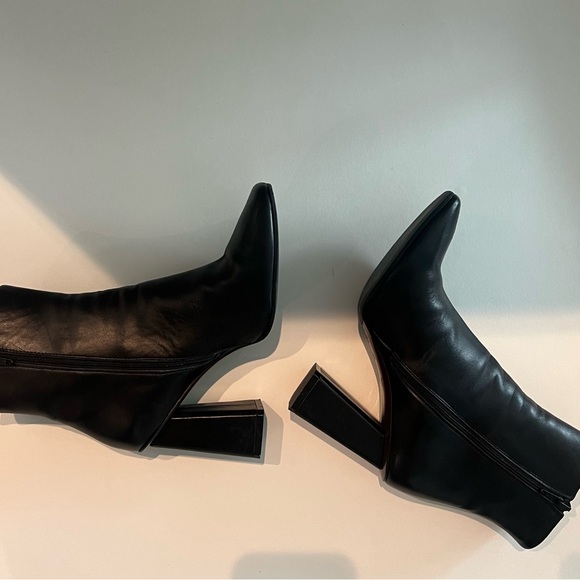 Black leather heeled boots, size 36.5 - Picture 8 of 10